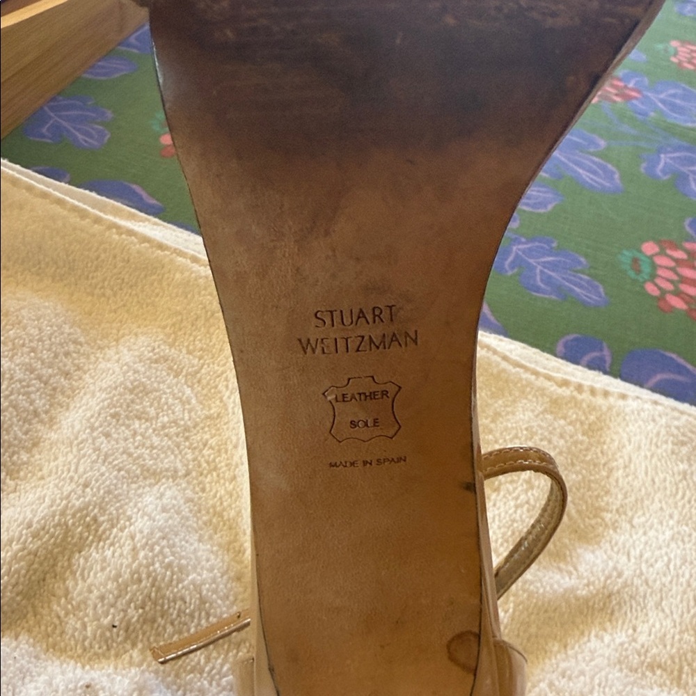 Stuart Weitzman Tan Ankle Strap Heels - Picture 4 of 10
